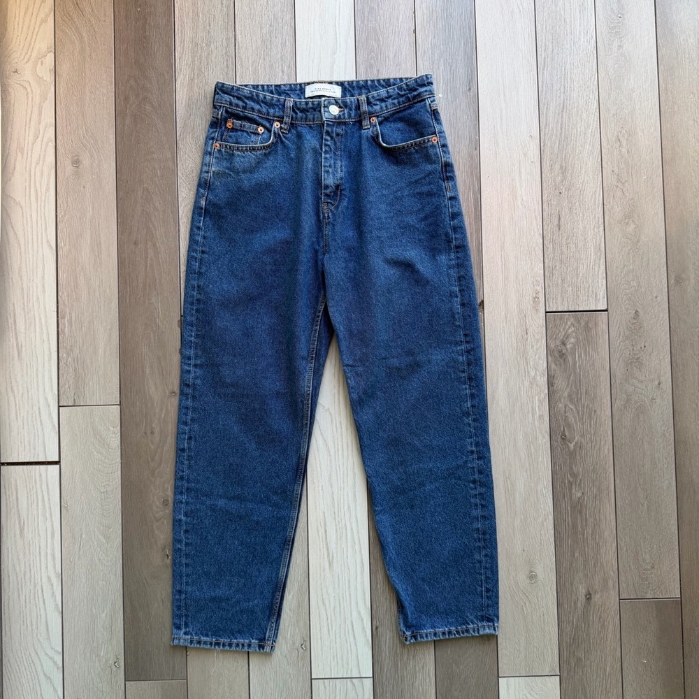 Zara Straight Fit Women’s Jeans